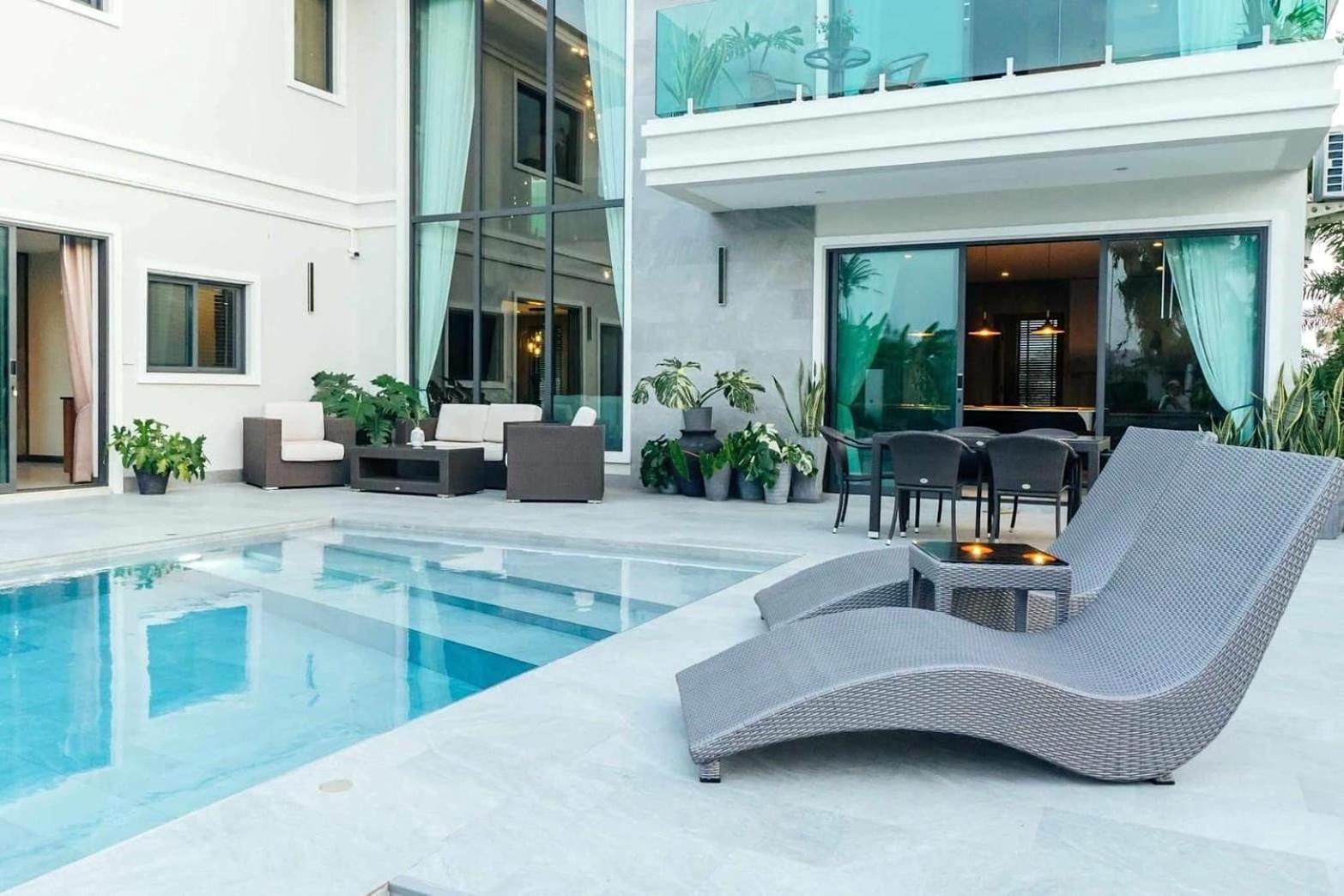 5-bedroom Luxurious 5-star With Private Pool