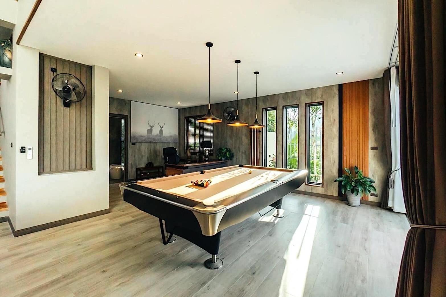 5-bedroom Luxurious 5-star With Private Pool Hua Hin